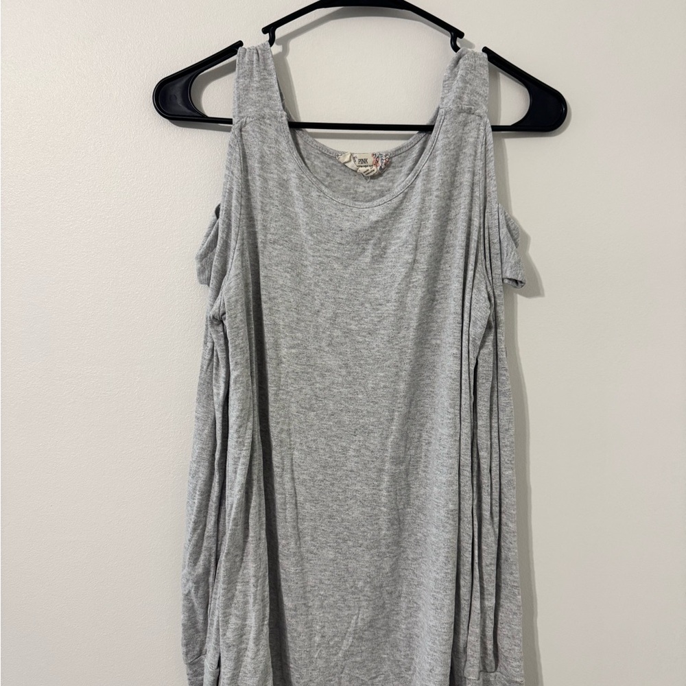 Pink Republic Light Gray Cold Shoulder Long Sleeve Top